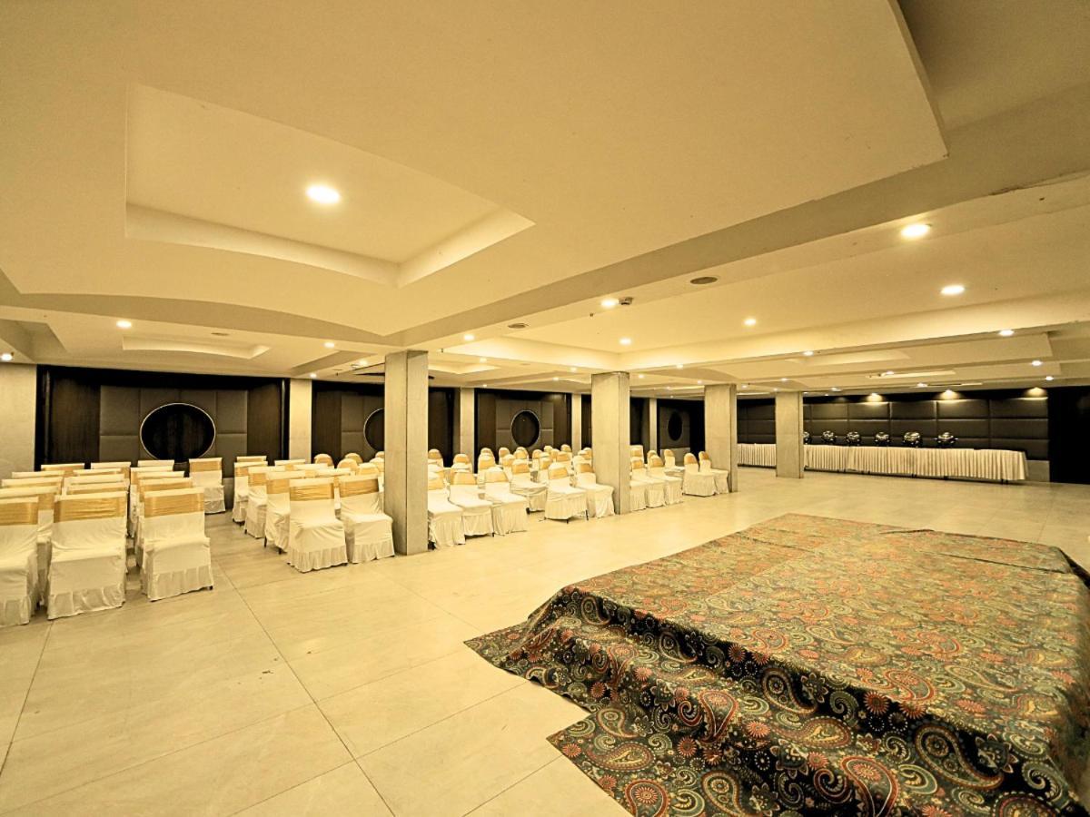D R Utthama Nellore - Am Hotel Kollection Ngoại thất bức ảnh